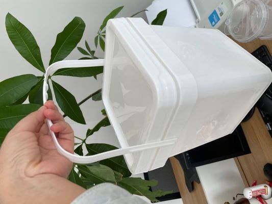 Στρογγυλό ή τετραγωνικό κουβά Προσαρμόστε 3L τετραγωνικό πλαστικό κουβά με εύκολο άνοιγμα και κλείσιμο καπάκι