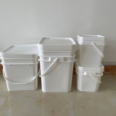 20L 25L τετραγωνικά πλαστικά κουβάκια με λαβή και κάλυμμα για κοπριά τροφή για κατοικίδια