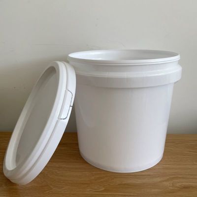 Στρογγυλοί ή τετράγωνοι 5L πλαστικοί κουβάδες με σιδηροειδή λαβή Προσαρμόσιμοι και ανθεκτικοί