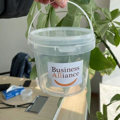 Προσαρμόστε 500ml τετραγωνικό κουβά υλικό PP για τις ανάγκες παραγωγής ποτών σας
