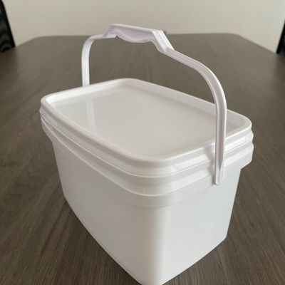 Προσαρμόστε 3L 5L Εύκολο ανοιχτό ορθογώνιο κουβά πλαστικό κουβά με καπάκι και λαβή