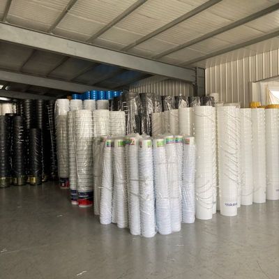 Πολυπροπυλένιο/HDPE τετράγωνοι πλαστικοί κουβάδες με κάλυμμα και λαβή με προσαρμοσμένη έγχρωμη εκτύπωση