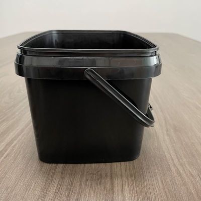 Συσκευή τροφίμων για κατοικίδια ζώα Βασικό 3 λίτρων πλαστικό κουβά με καπάκι και λαβή