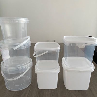 Τροφική ποιότητα Προσαρμόστε 5L πλαστικό τετραγωνικό κουβά για αποθήκευση τροφίμων και συσκευασία