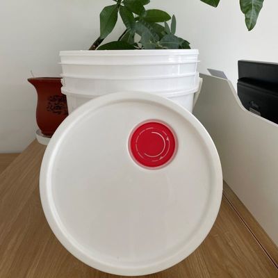 20L ανθεκτικό σφραγισμένο κάλυμμα πλαστικό κουβά χρώματος με εκτύπωση μεταφοράς θερμότητας και κόκκινο χρώμα