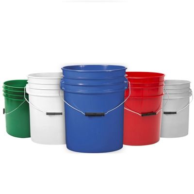 1L-25L τετραγωνικά πλαστικά κουβάκια με λαβή στρογγυλό λευκό κουβάκι για χημική εκτύπωση IML